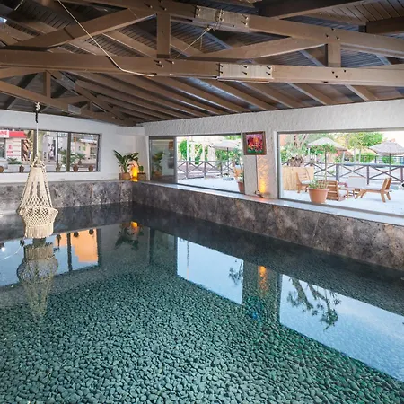 Cumbalica Garden Szálloda Çeşme
