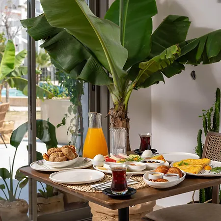 Cumbalica Garden Szálloda Çeşme